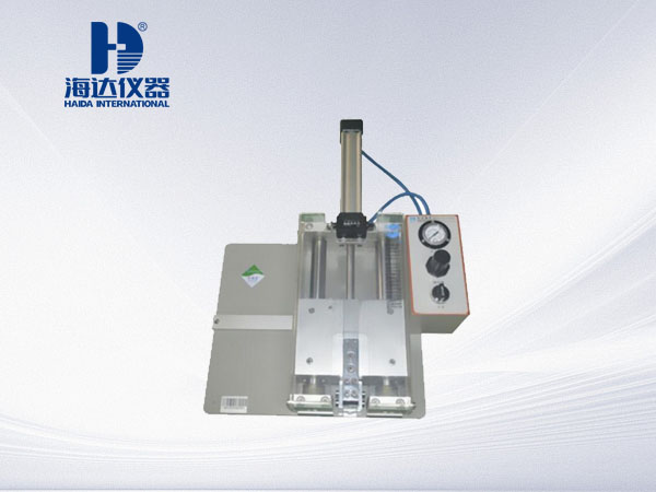 双刃气动边压裁切刀